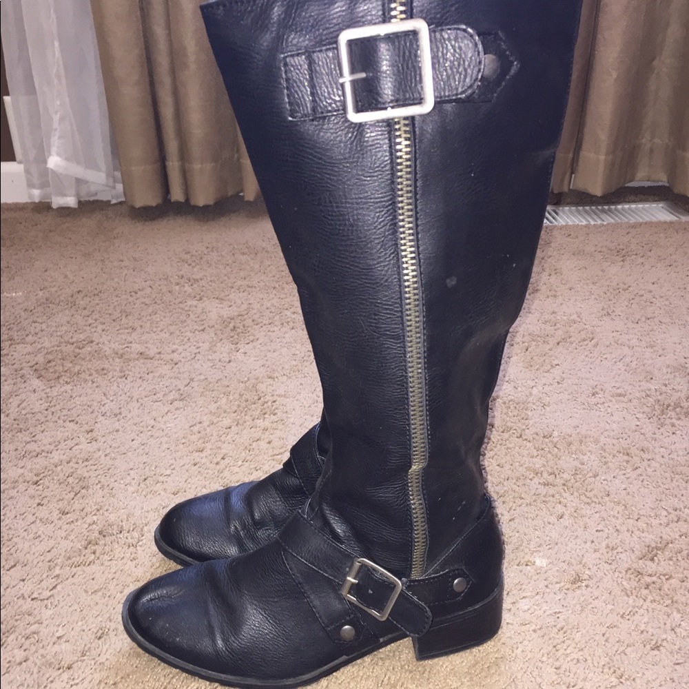 Black tall leather boots